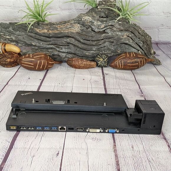Lenovo 40A1 Thinkpad Pro Docking Station with Keys - Picture 4 of 8